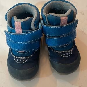 See Kai Run waterproof 6.5 walker boots